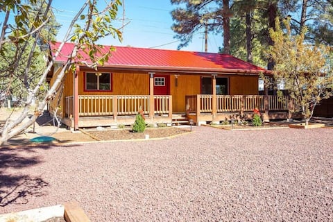 Red Door Cottage | Retro cabin, Pet friendly