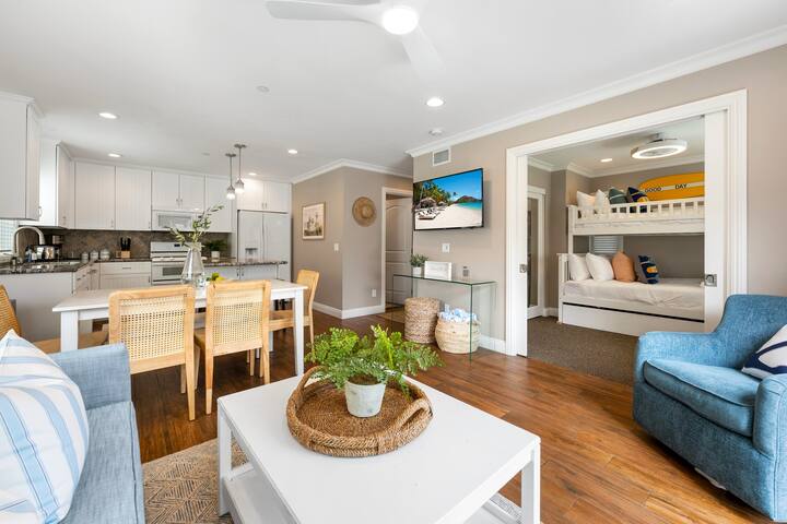 Pacific Surf | 3BD Steps from Mission Beach gallery image 2