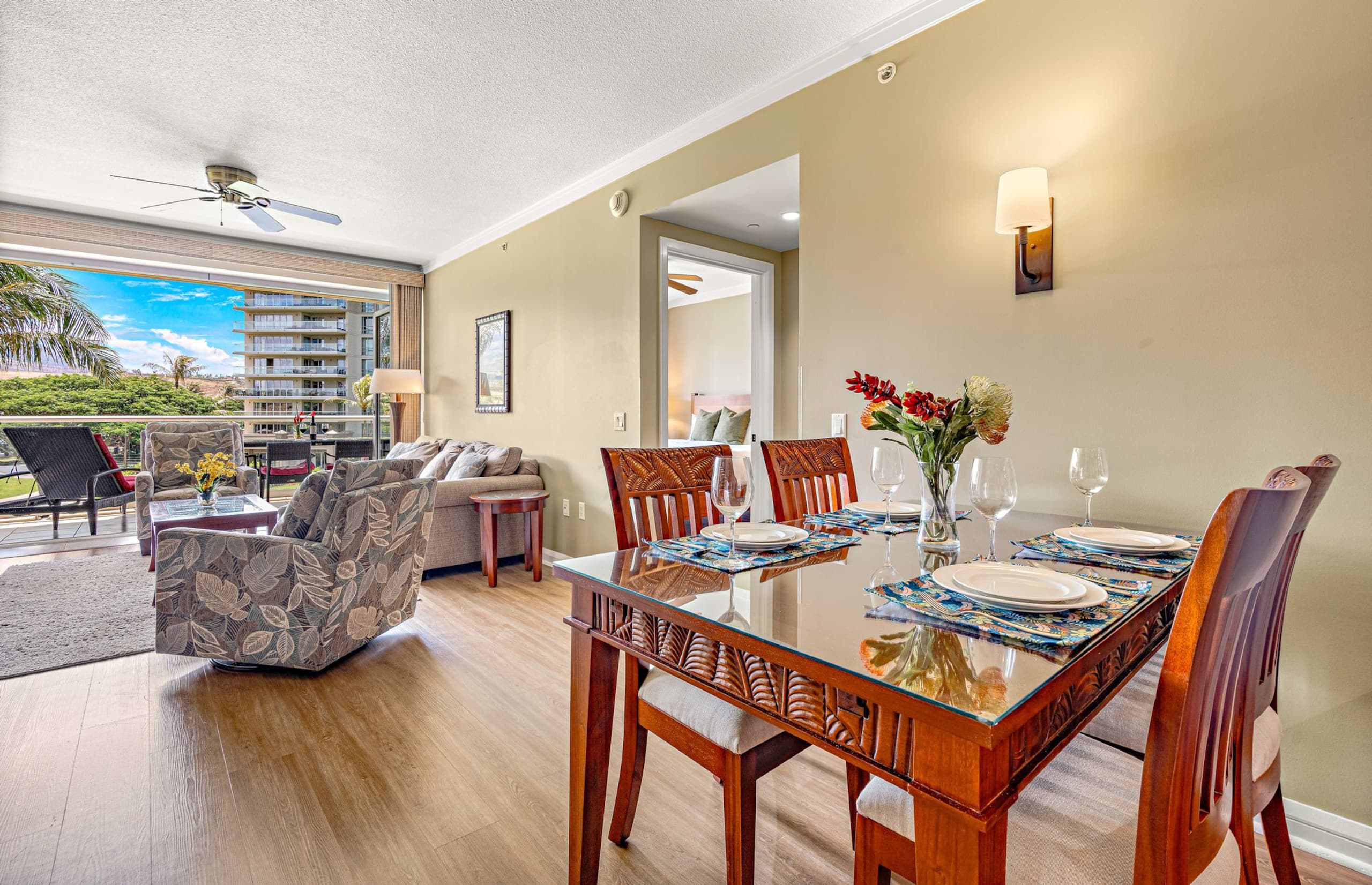 Condo in Lahaina · ★4.94 · 2 bedrooms · 3 beds · 1 bath - Image 11
