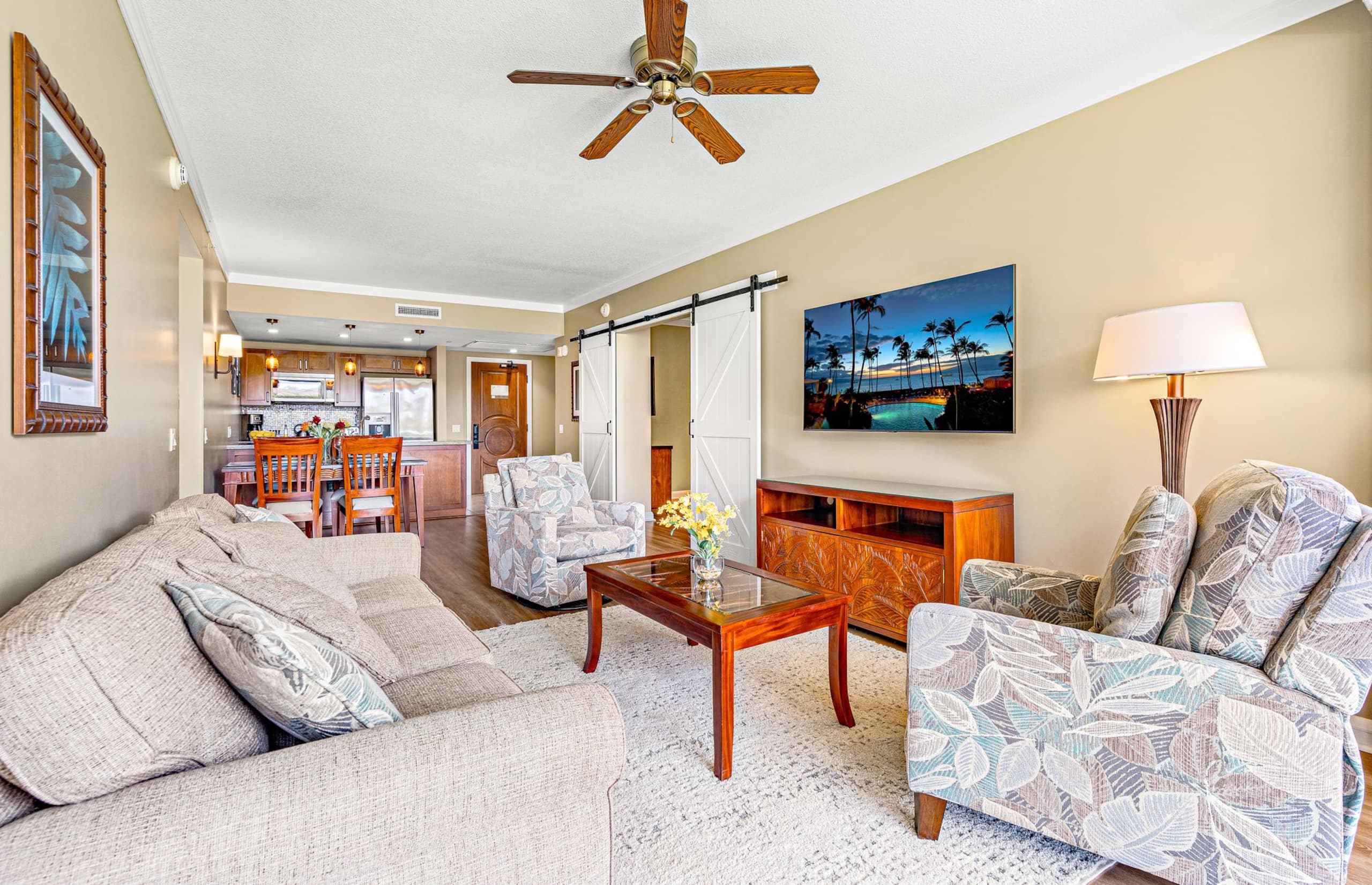 Condo in Lahaina · ★4.94 · 2 bedrooms · 3 beds · 1 bath - Image 5