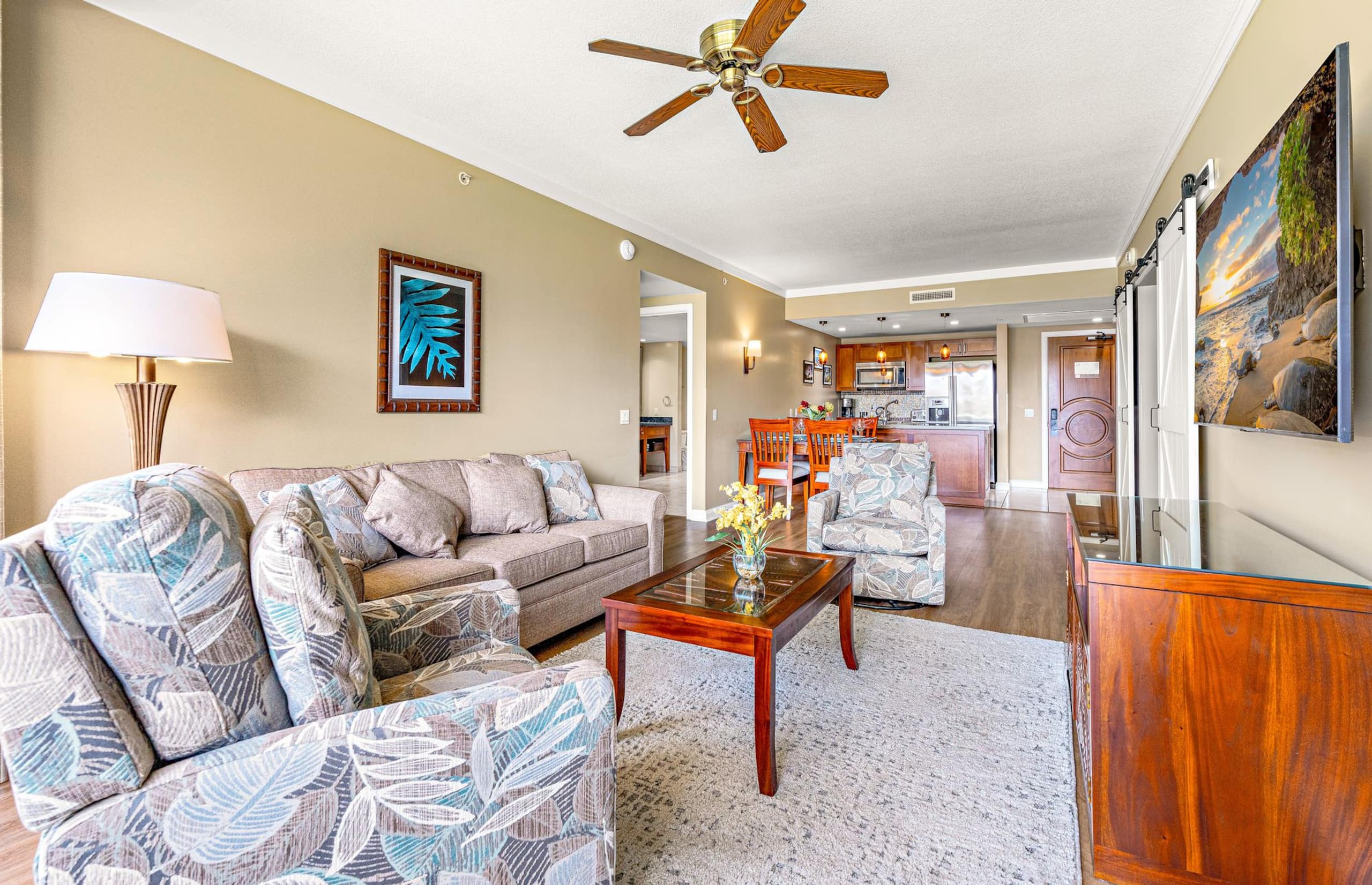 Condo in Lahaina · ★4.94 · 2 bedrooms · 3 beds · 1 bath - Image 9