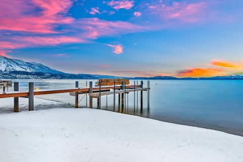 Elegant Waterfront in South Lake Tahoe luxe01