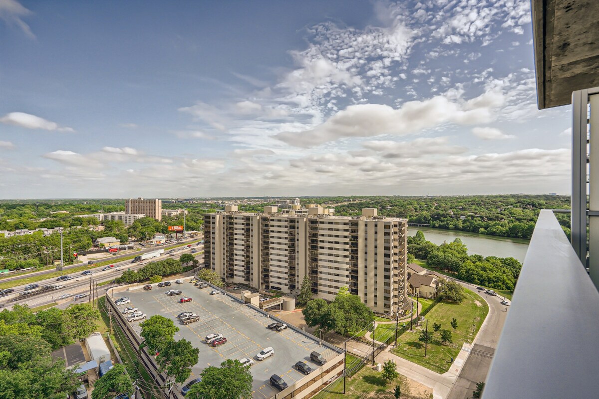 Modern Downtown Condo*Rooftop pool*Top Amenities