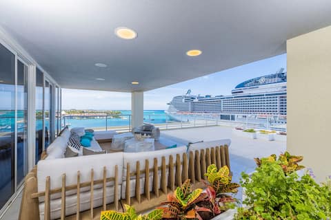 Luxurious Penthouse Overlooking Aruba by BlueAruba