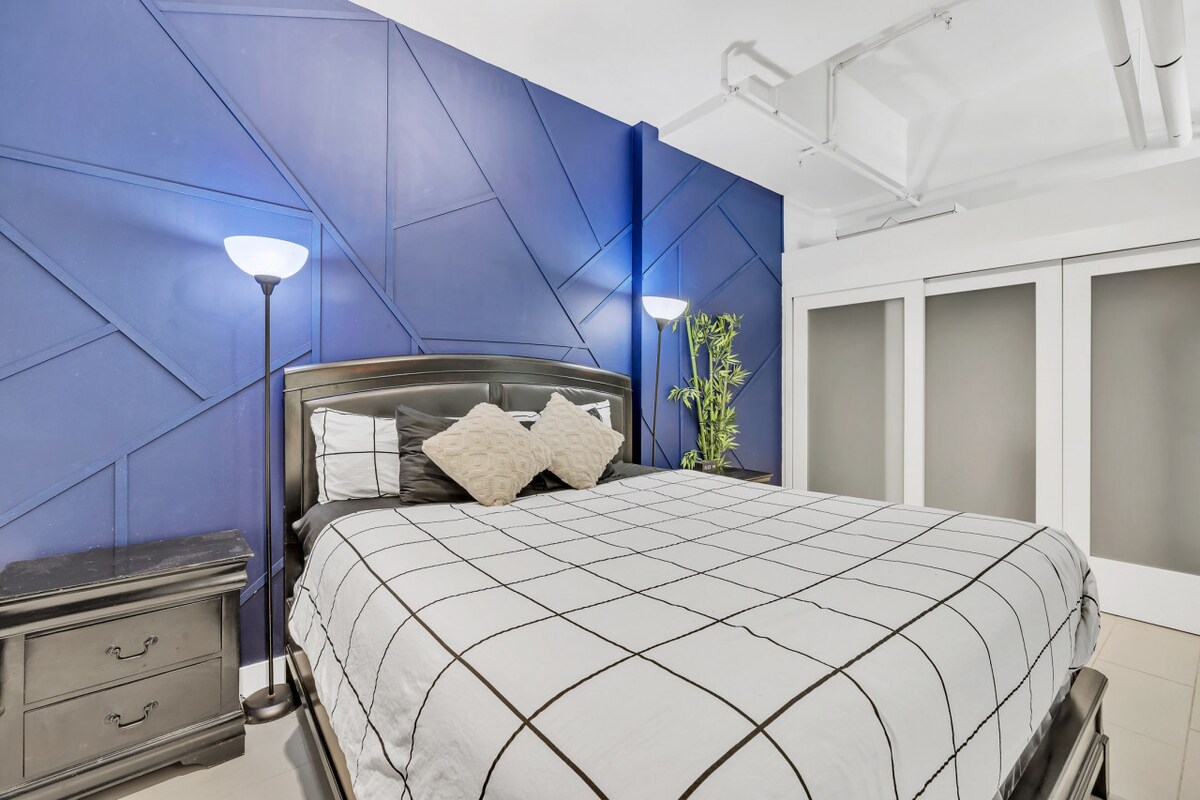 ห้องนอนพร้อมเตียงคิงแคลิฟอร์เนีย