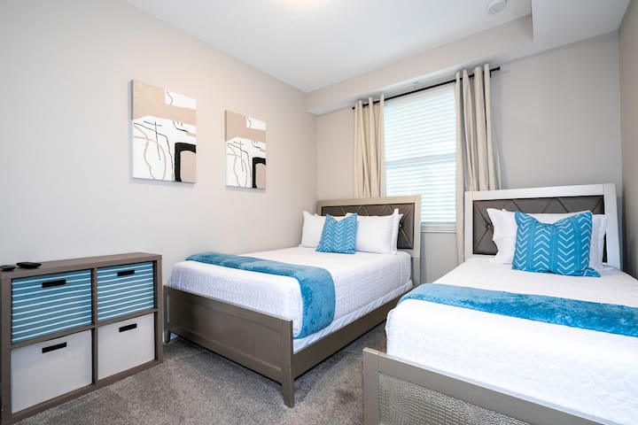 Double size bed and a single bed