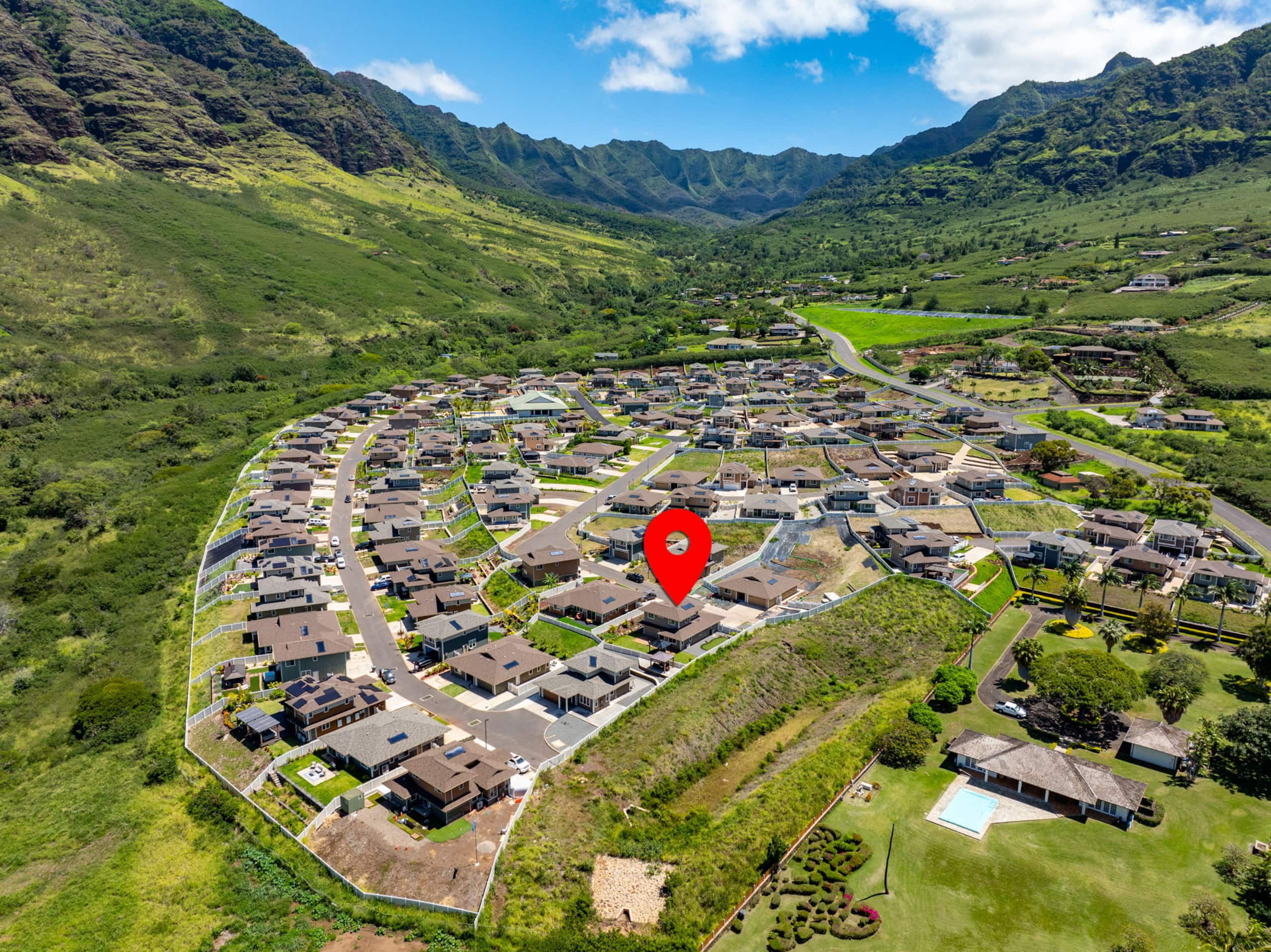 Home in Waianae · ★4.96 · 4 bedrooms · 7 beds · 2.5 private baths - Image 89