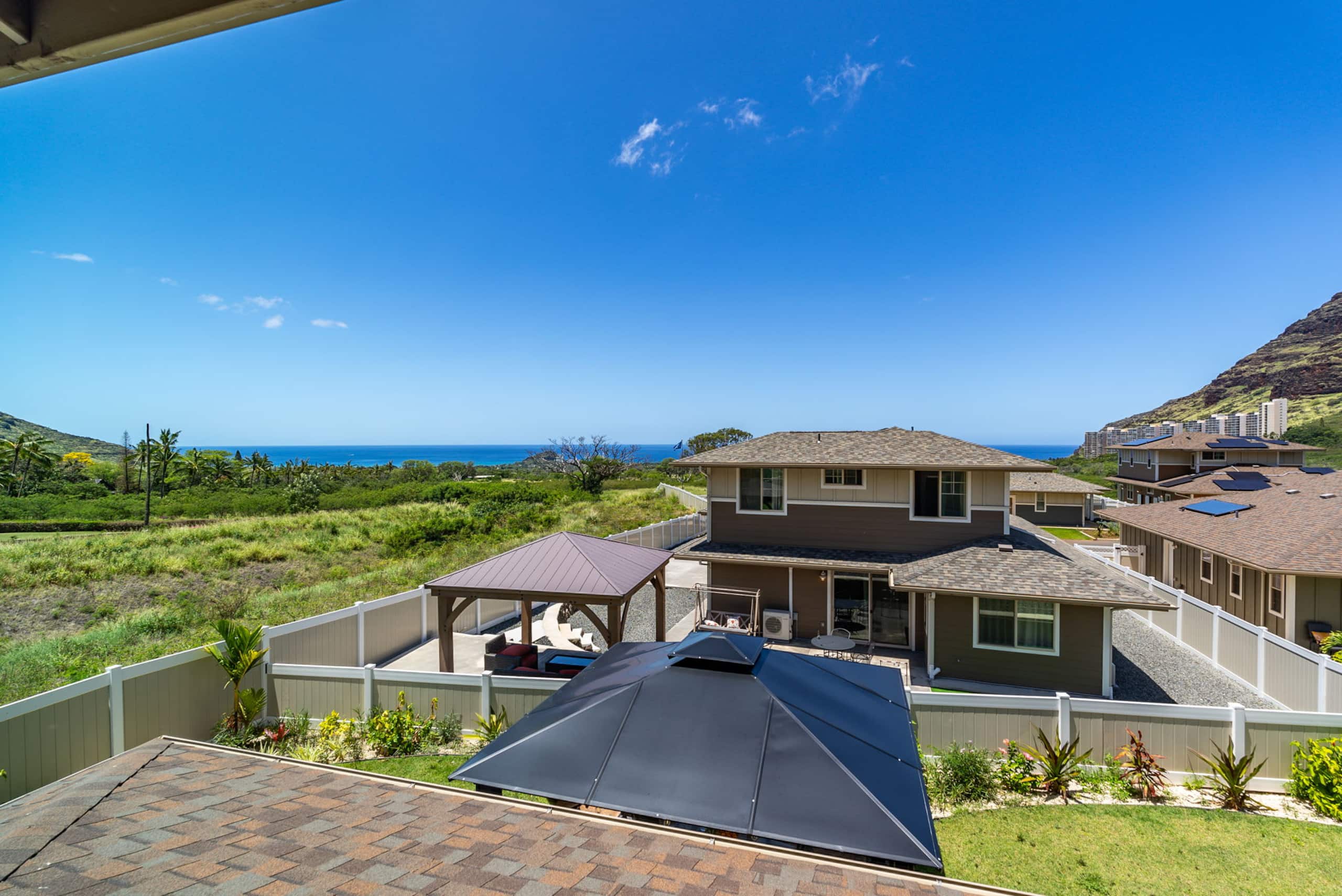 Home in Waianae · ★4.96 · 4 bedrooms · 7 beds · 2.5 private baths - Image 66