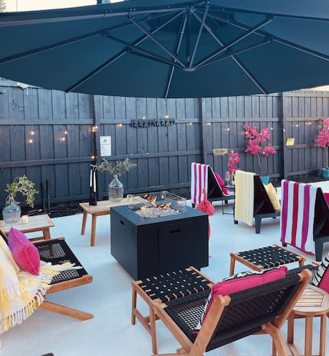 Pet friendly house with pool•5 min to beach