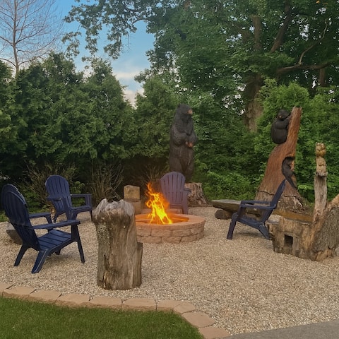 Sauna & hot tub•Heated game garage•Near Lake MI