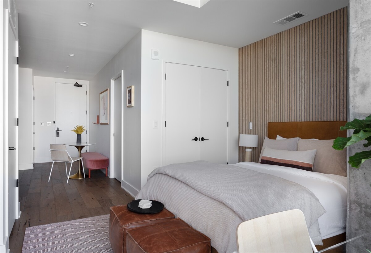Heated Rooftop Pool | Free Parking! | Skyline View