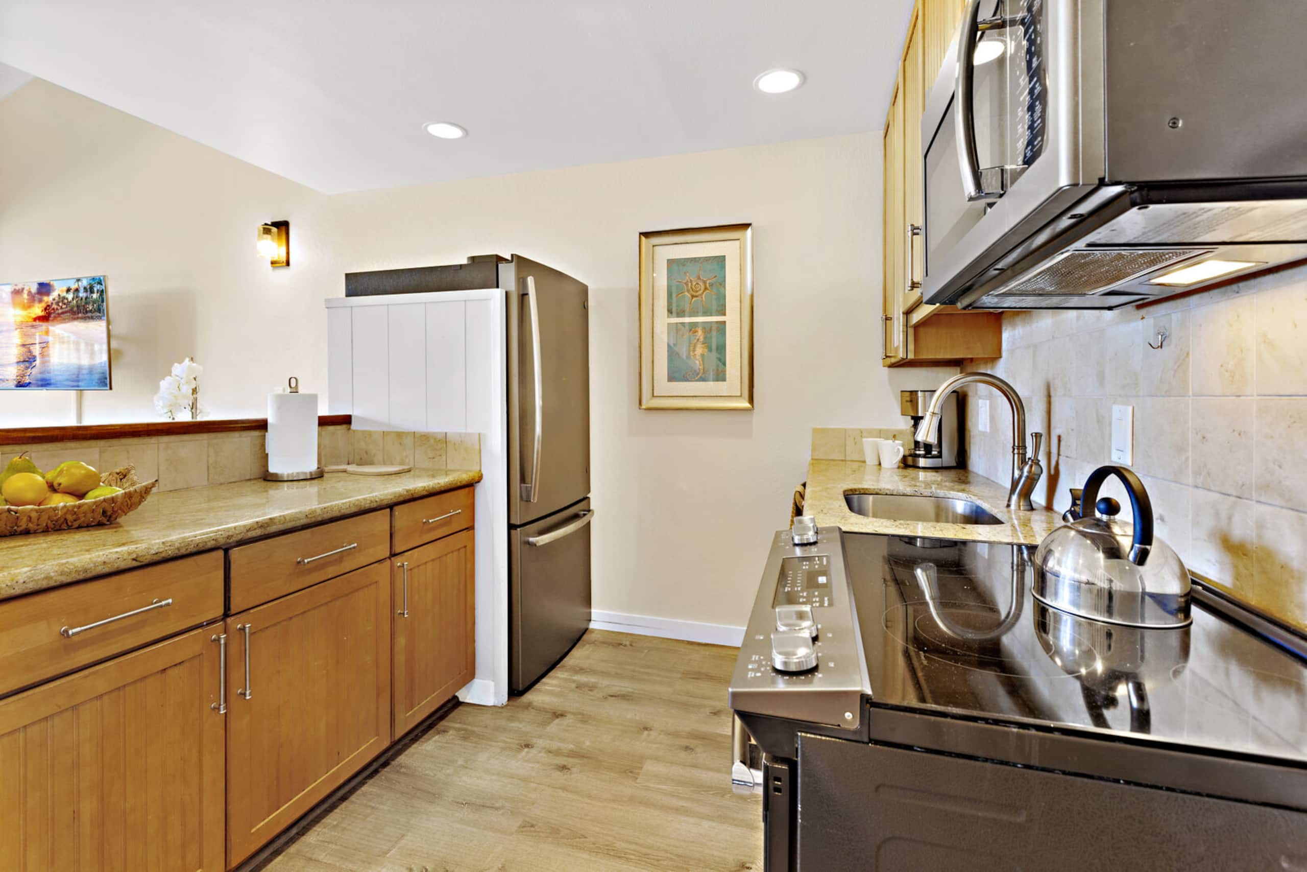 Condo in Lahaina · ★4.5 · 2 bedrooms · 2 beds · 2 baths - Image 15