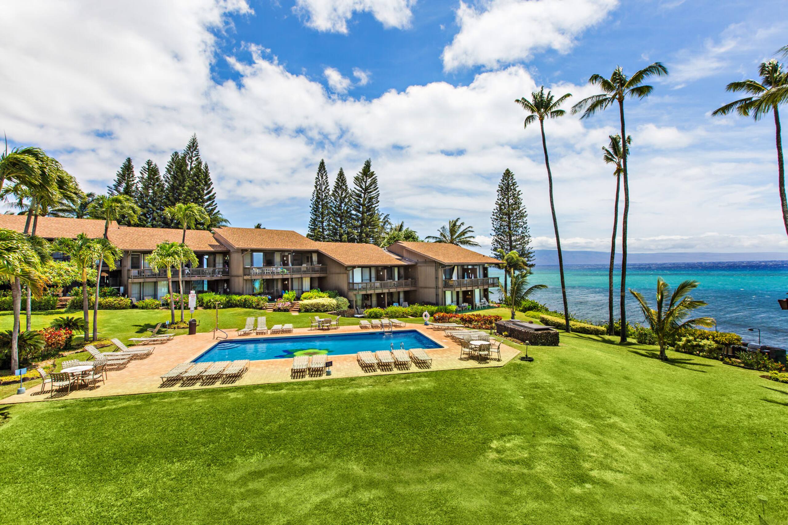 Condo in Lahaina · ★4.5 · 2 bedrooms · 2 beds · 2 baths - Image 6