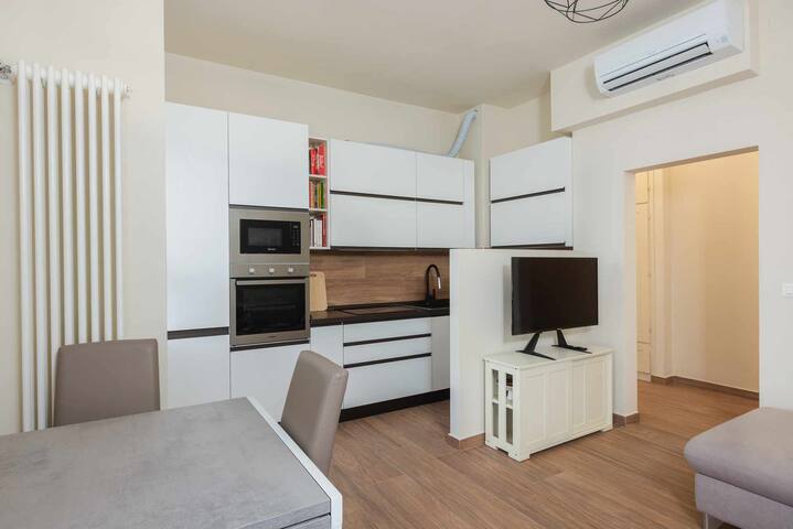 “Ci Vuole Leggerezza” Apartment Free Parking gallery image 2