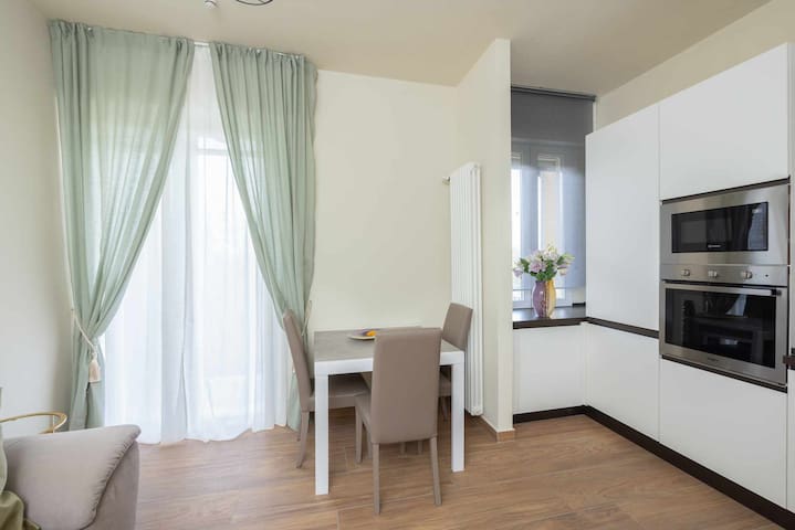“Ci Vuole Leggerezza” Apartment Free Parking gallery image 3