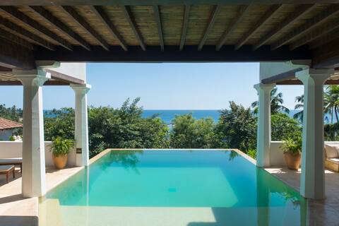 Hillside villa, sleeps 10, beach front, pool, chef