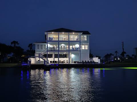 Sunsets|Pool |Hot Tub |Outdoor Kitchen|Views|6B|6B