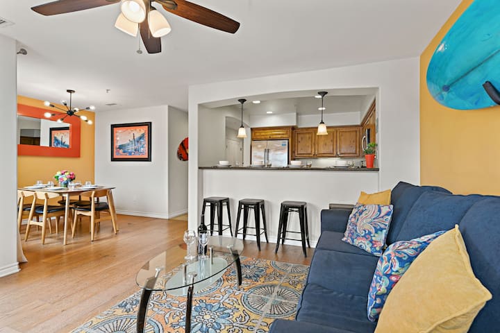 Pacific Blue One| Walk to the Beach/Bay| 3 BR Home