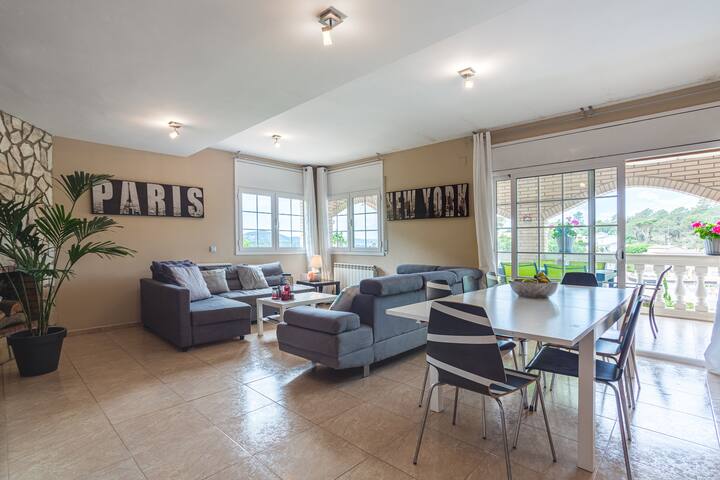 Villa Yulia gallery image 5