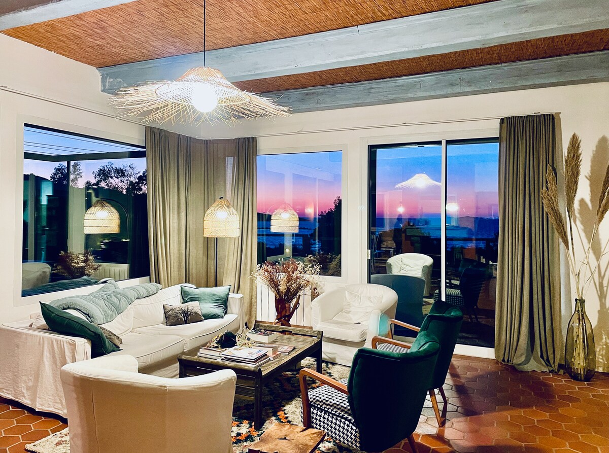 غرفة المعيشة