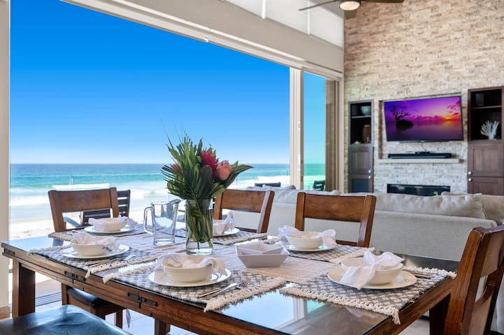 Cielo Mar | 4BR Oceanfront Escape + Rooftop