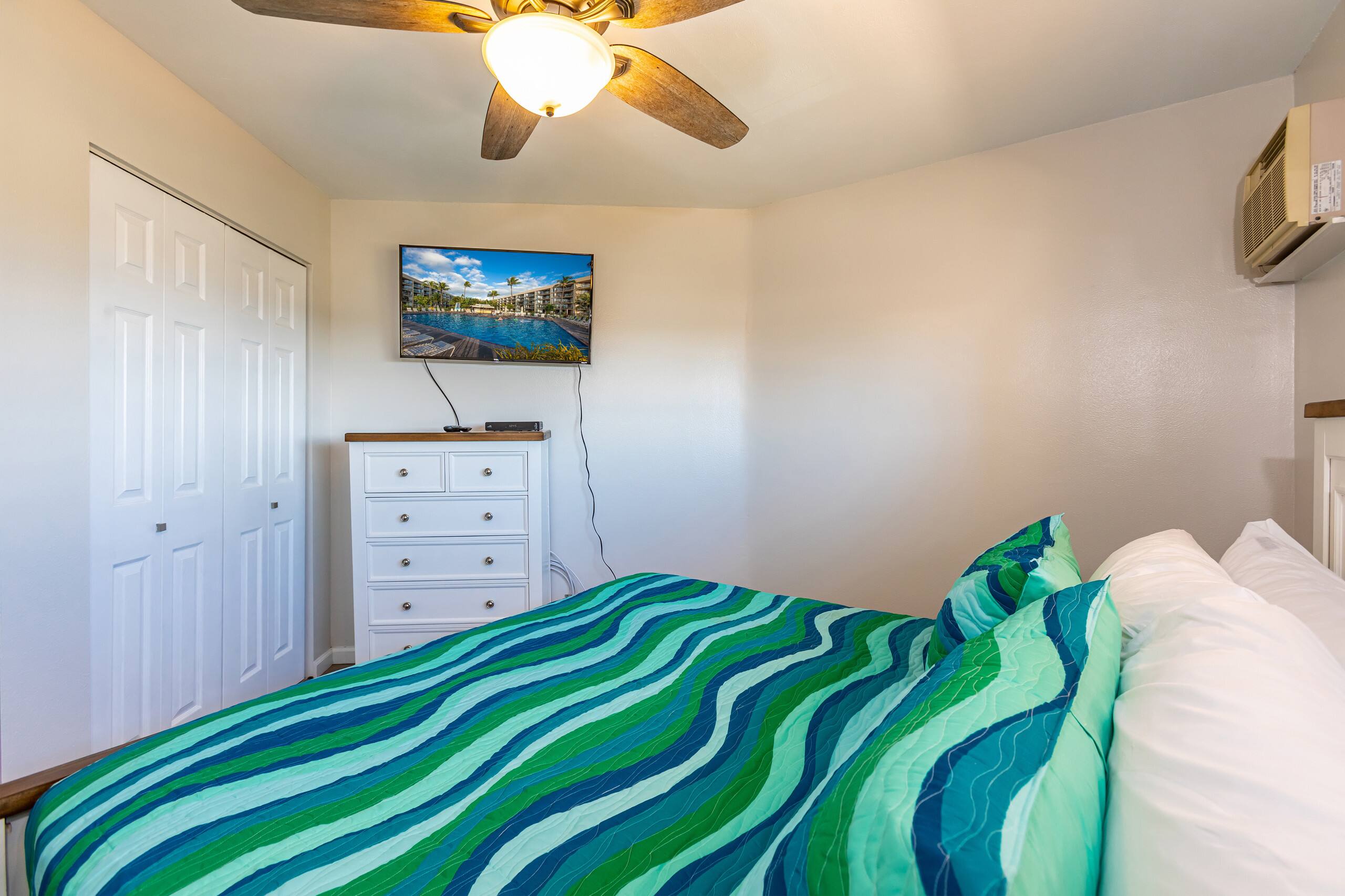 Condo in Kihei · ★5.0 · 2 bedrooms · 4 beds · 2 private baths - Image 12