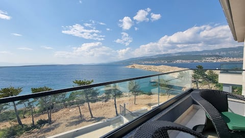 Popular Airbnb listing: Luxury Apartments Punta Silo with Pool - B8 in Općina Dobrinj