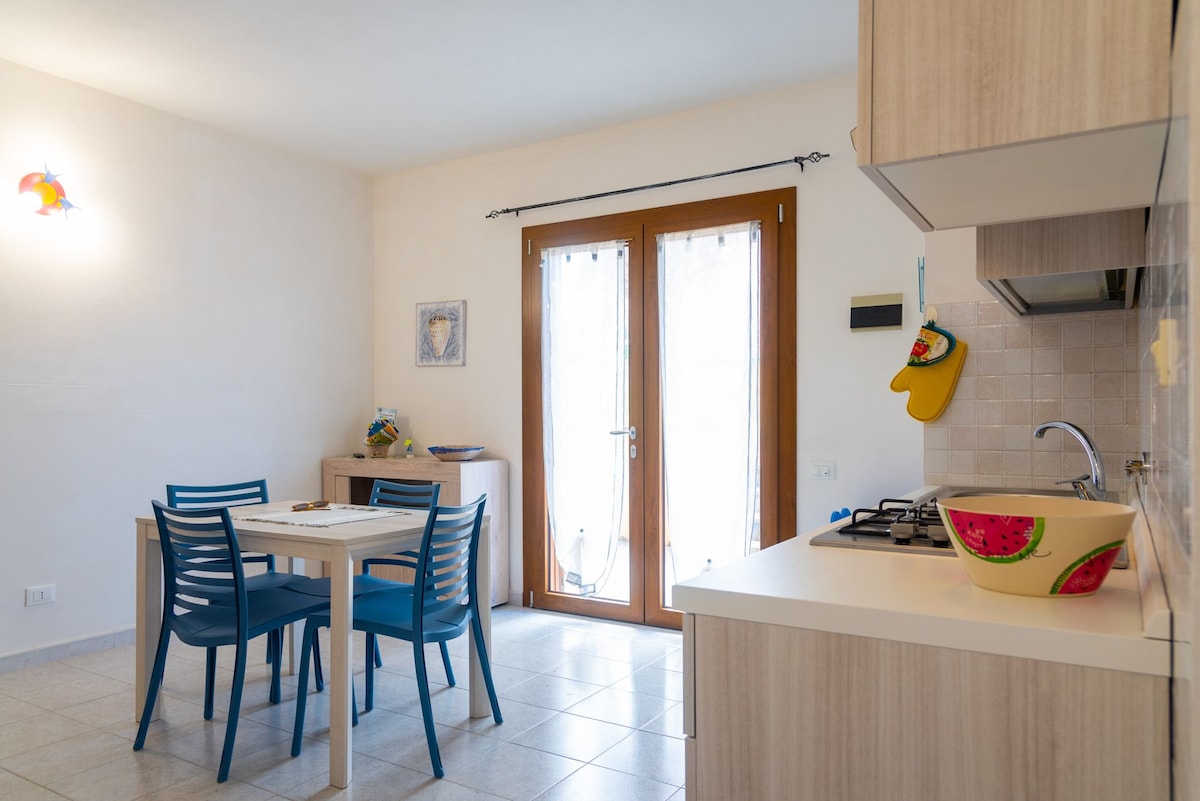 Annuncio Airbnb popolare: Appartamento Acquamarina - Porto Azzurro a Porto Azzurro