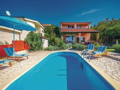 Top performing Airbnb: Villa Mery - Two Bedroom Villa with Swimming Pool in Jadranovo
