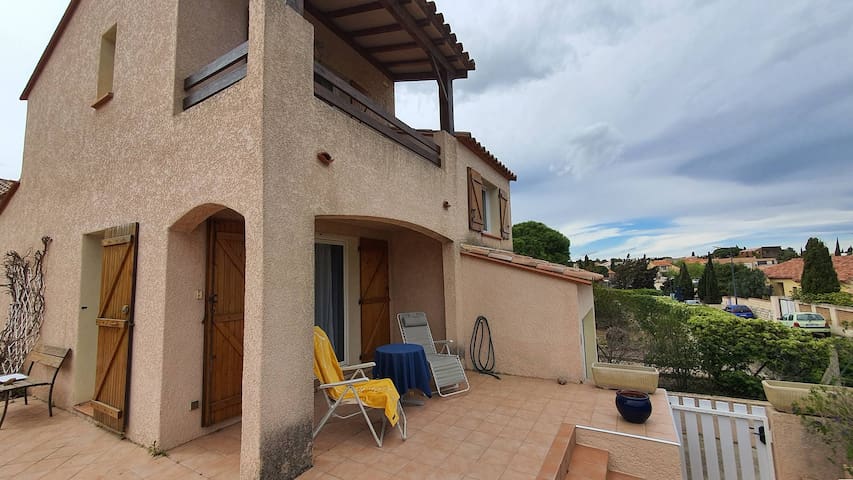 Carrere Immobilier Mediterranee managed Airbnb listing 1