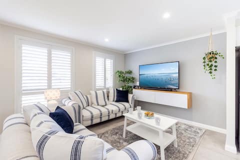 Seabreeze, 18 Abel Place