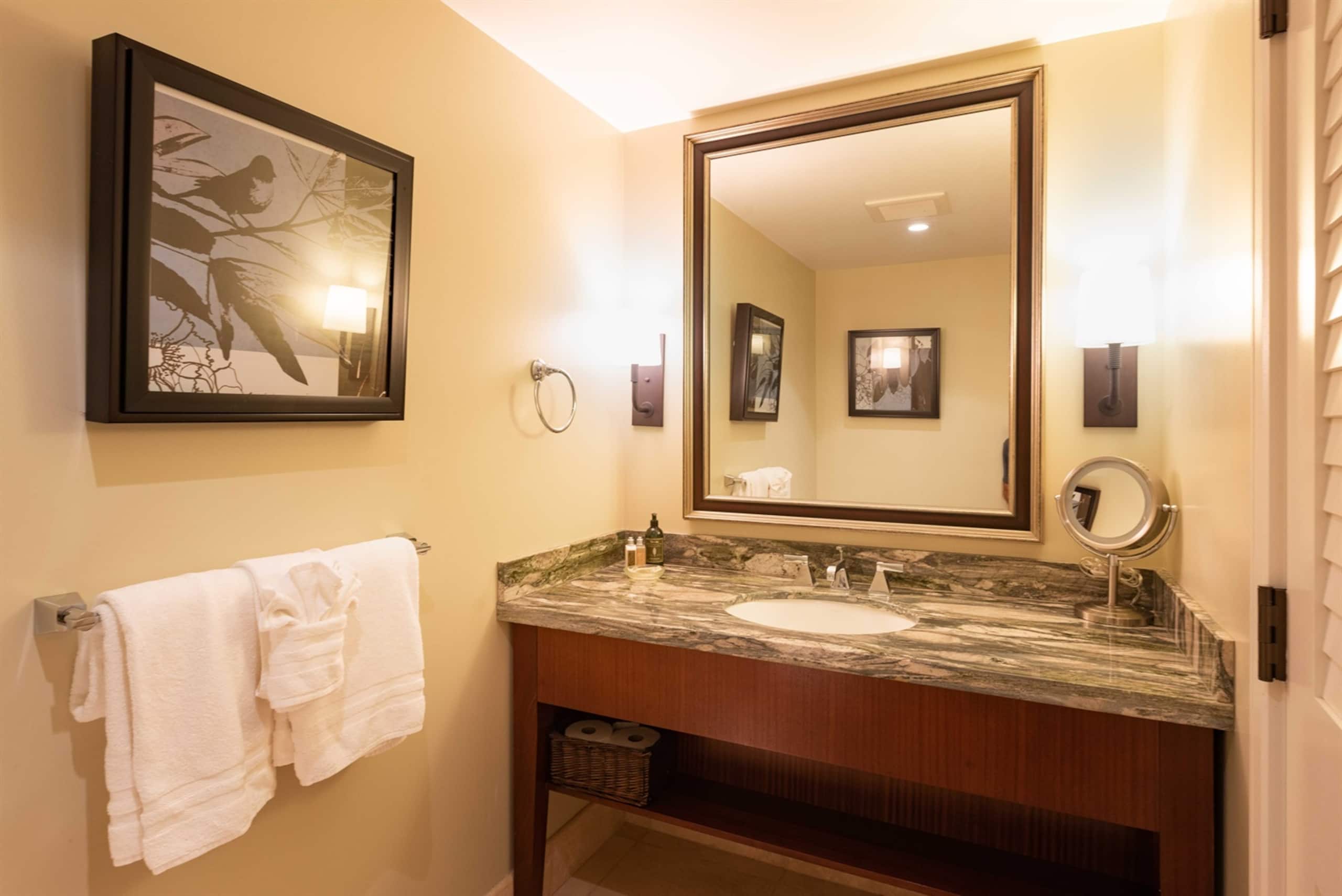 Condo in Kaanapali · ★5.0 · 3 bedrooms · 4 beds · 3.5 baths - Photo 37