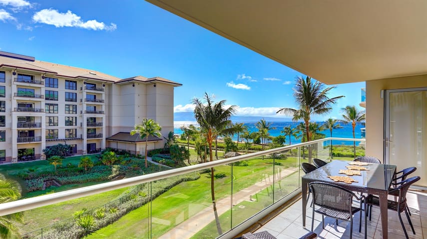 Hokulani 306 at Honua Kai ~ Upgraded & Ocean Views
