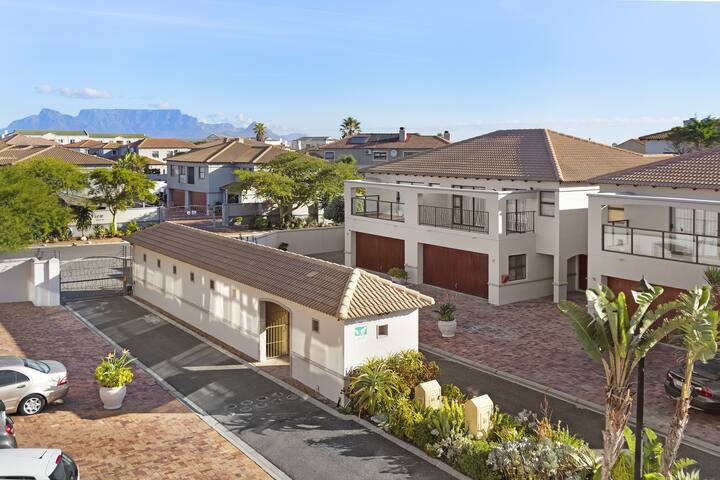 Island View 28 gallery image 2