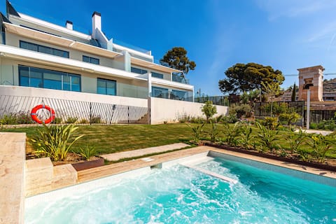 Allonbay private jacuzzi home