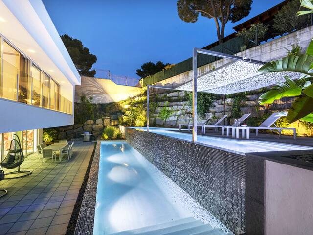 Nathalie by Interhome gallery image 4