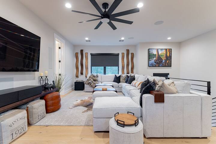 Luxury Retreat | Near Austin at Always on My Mind gallery image 5