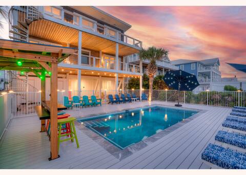 OceanFront X5 Masters *Private Pool & Tiki Bar*