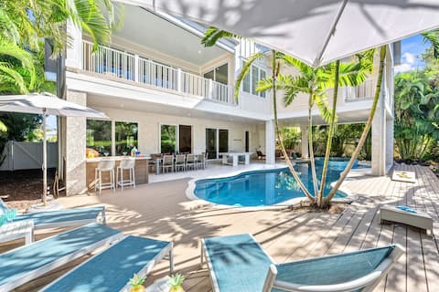 Beach a la Mode Luxury Anna Maria Island Home