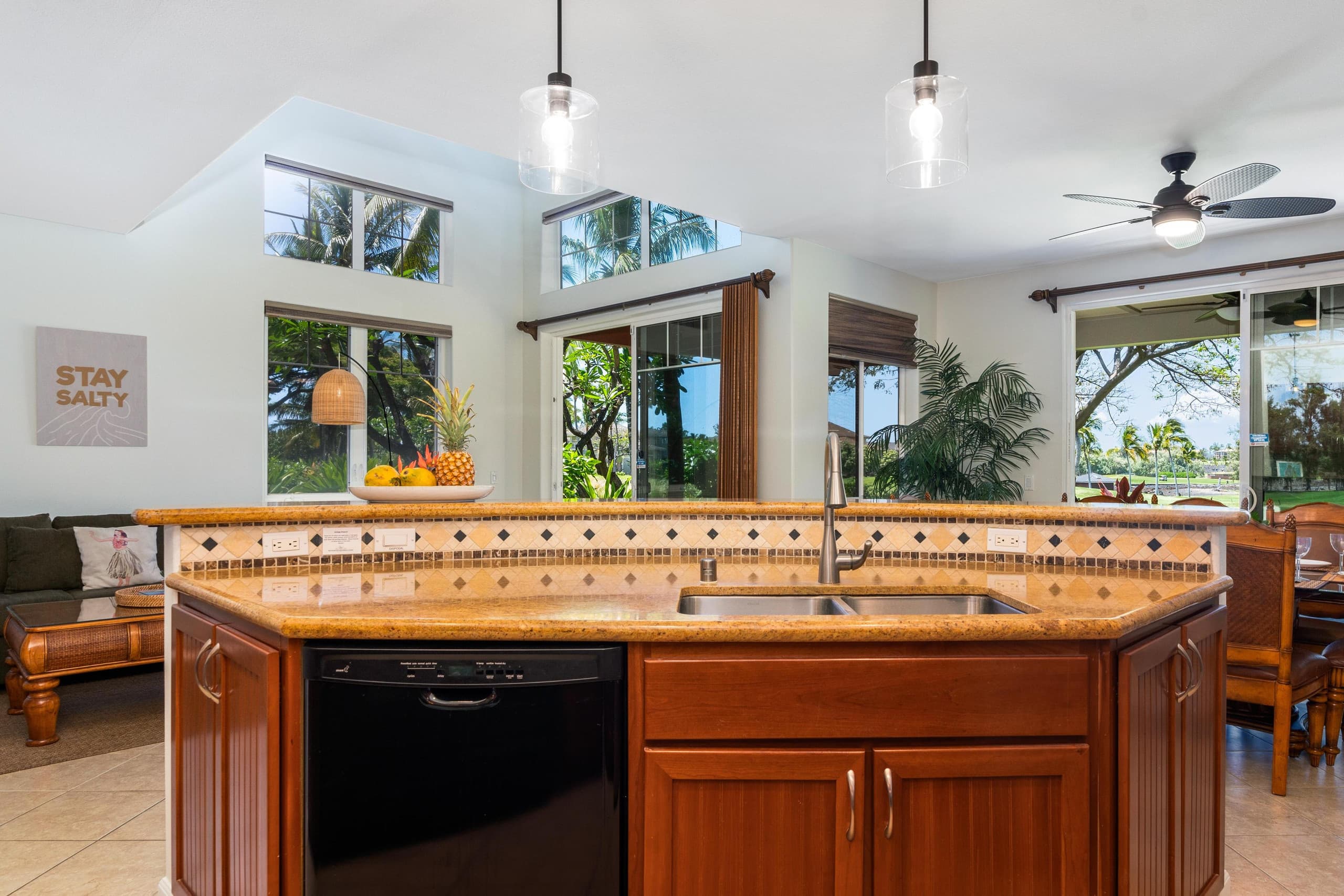 Townhouse in Waikoloa Beach Resort · ★4.81 · 3 bedrooms · 5 beds · 3 baths - Photo 21