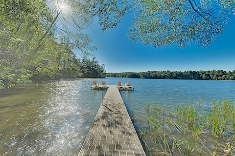 Sunny 4BR | Fireplace | Deck | W/D