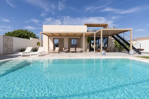 Villa Alti with sea view and private pool