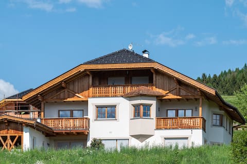 Successful Airbnb property: Rodererhof Lajen Apartment Langkofl in Lajen