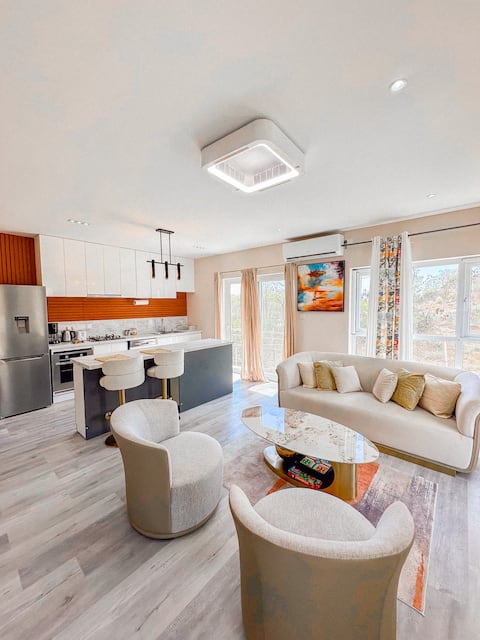 TIE Lux Villa Suite 1| Private Balcony & Mini Pool