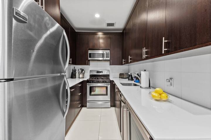 Church Place by Rove Travel I 3BR Tribeca Loft gallery image 3