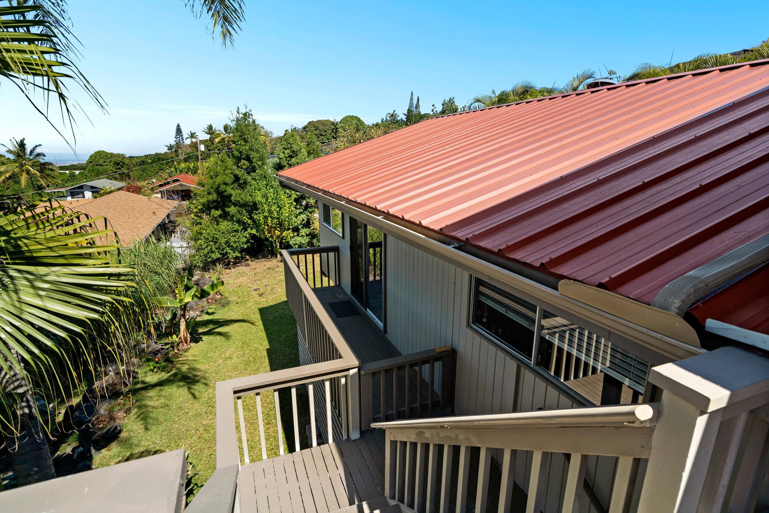 Home in Kealakekua · ★4.71 · 4 bedrooms · 5 beds · 3 private baths - Image 41