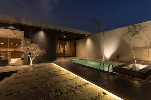 Executive Minimalist Retreat(Self-Entry) by Portal