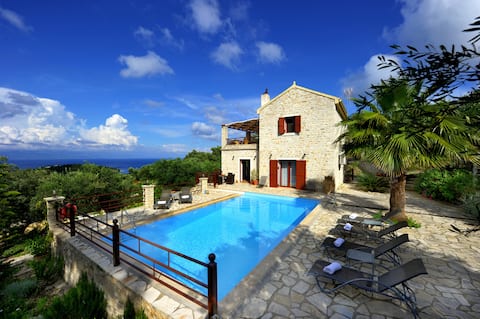 Villa Casa Bianca Purple Apartment