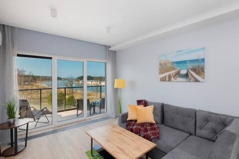 Paratroopers 10 | Elegant Apartment | Pool