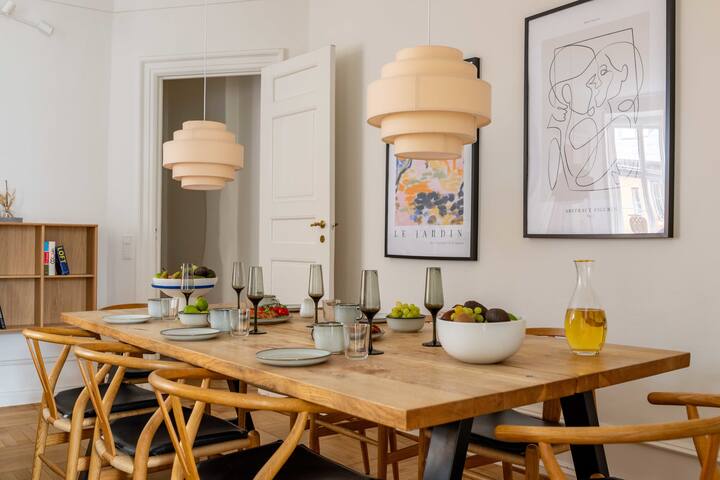 Rare 4BR Apartment w/Unique Details in CPH City gallery image 3